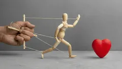 Ako spoznať, že s vami manipulujú: 11 znakov, ktoré väčšina ignoruje